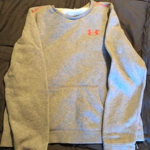 Under Armour sweatshirt